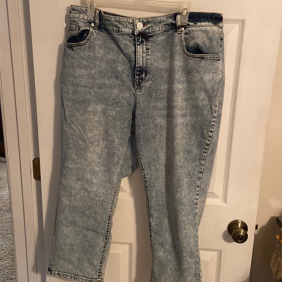 Lane Bryant Denim - Lane Bryant faded crops brand new never worn